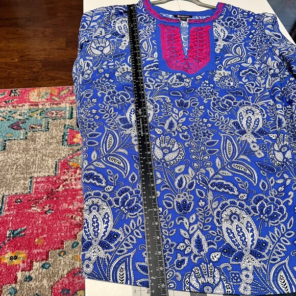 ROAMAN’S Embellished Flare-Sleeve Tunic Blouse (Size 24W) - Picture 13 of 13